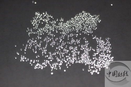 威远金属表面处理厂喷砂玻璃微珠清理